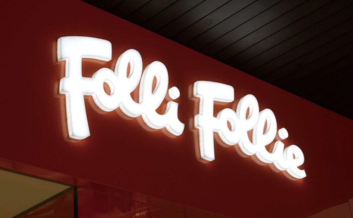 Fabricated Acrylic Front and Side Lit Channel Letters