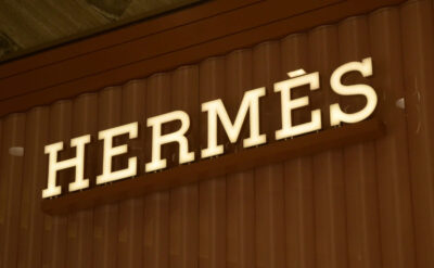 Metal Front Lit Trimless Channel Letters For Hermès