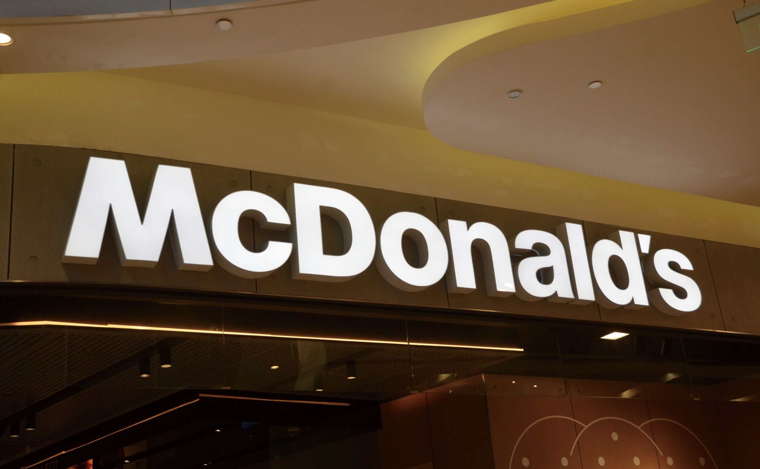Metal Front Lit Trimless Channel Letters For Mcdonalds