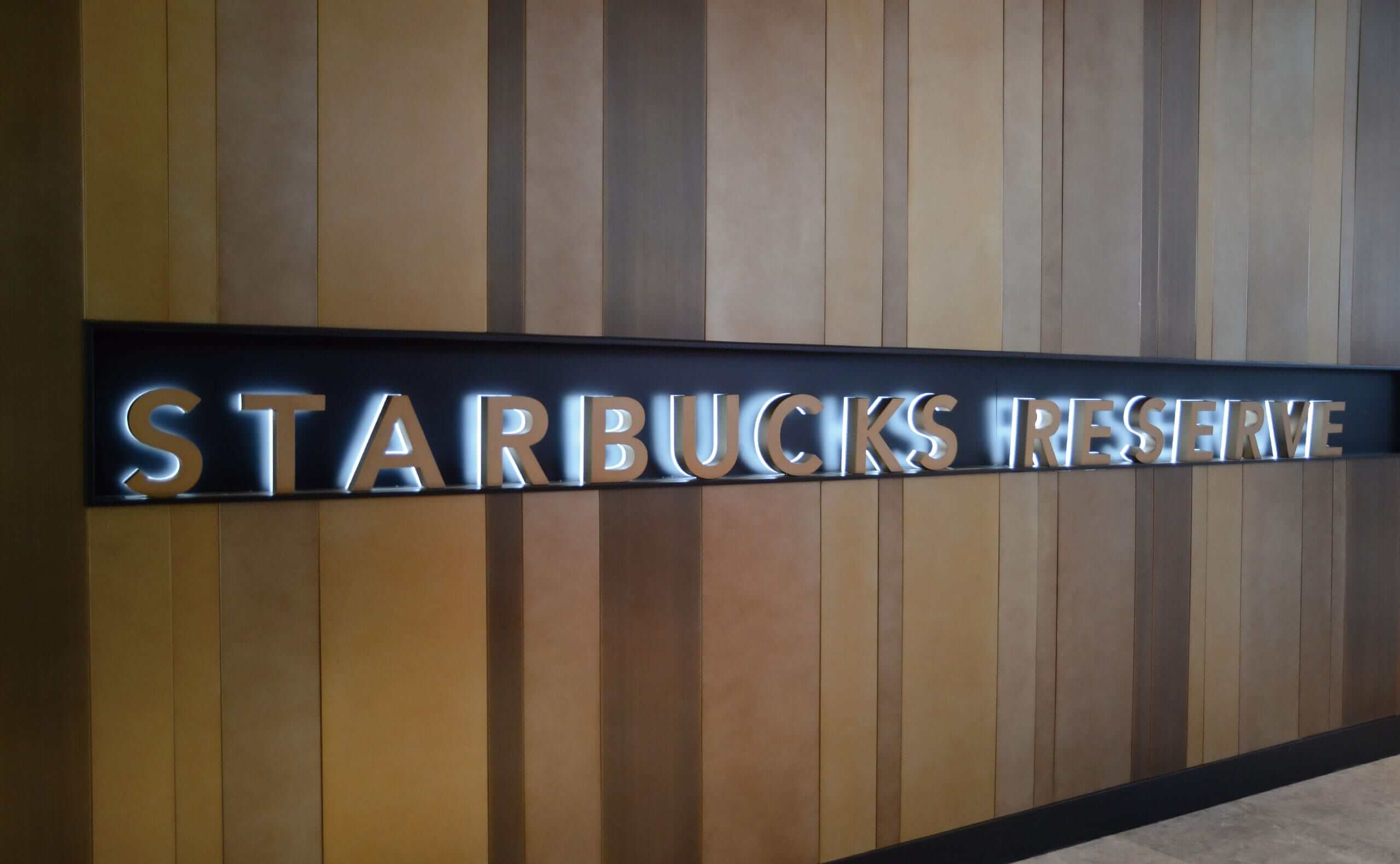 Luxury Metal Backlit Channel Letters For Starbucks