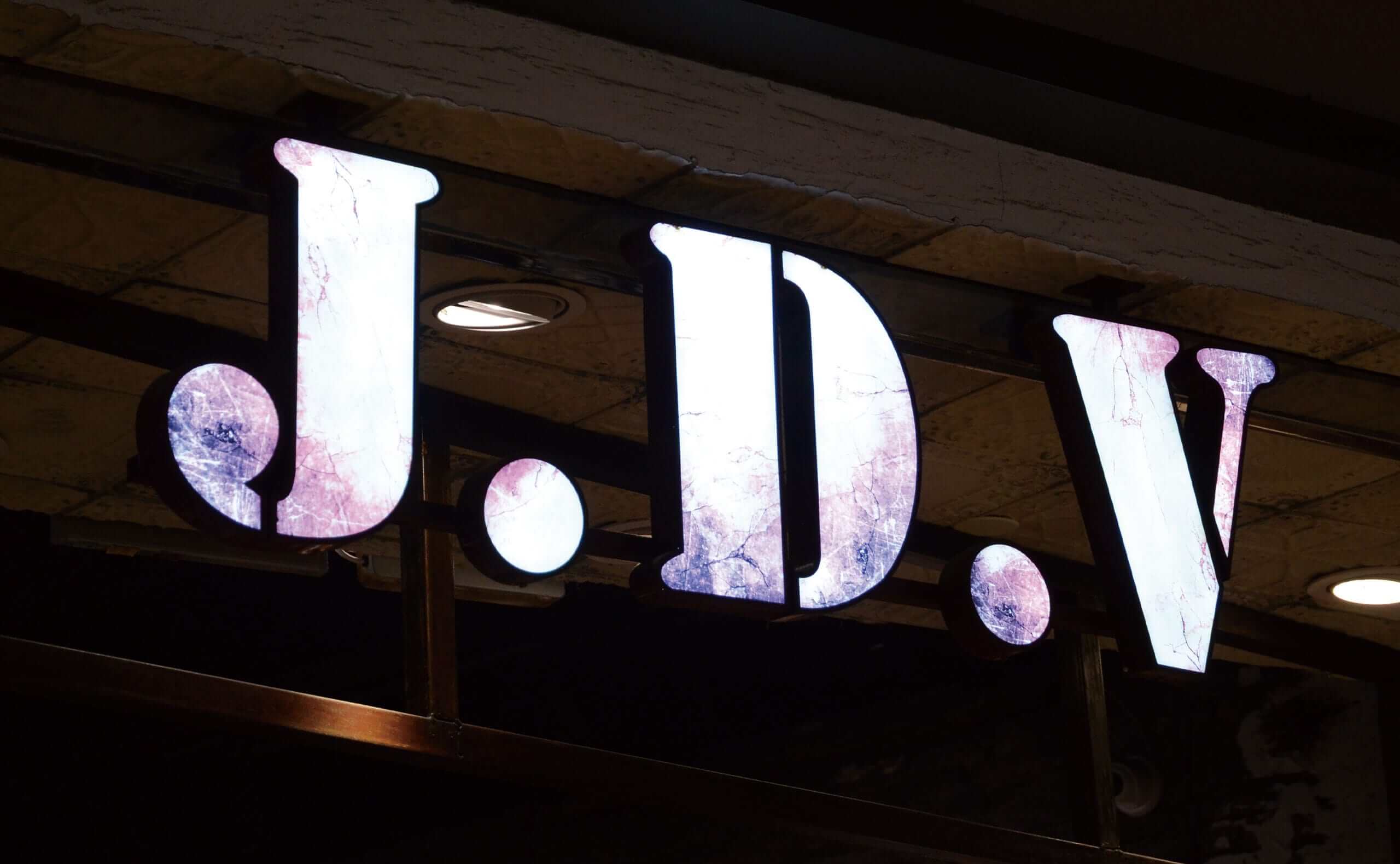 Metal Front Lit Channel Letters With Face Return For JDV
