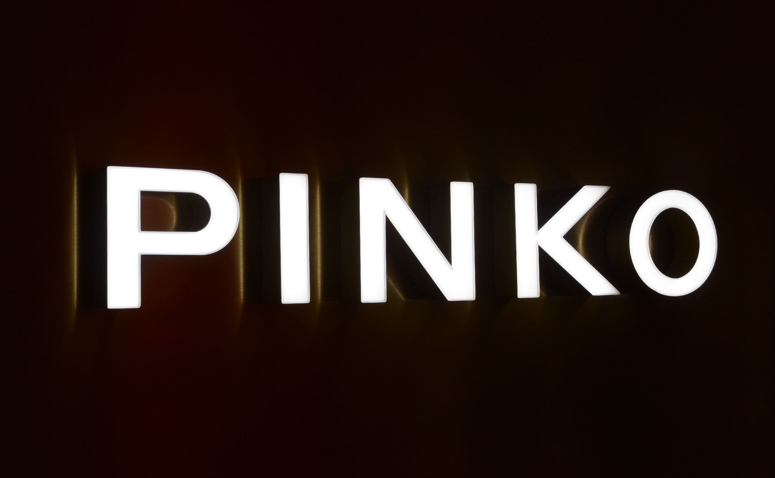 Metal Front Lit Trimless Channel Letters For Pinko