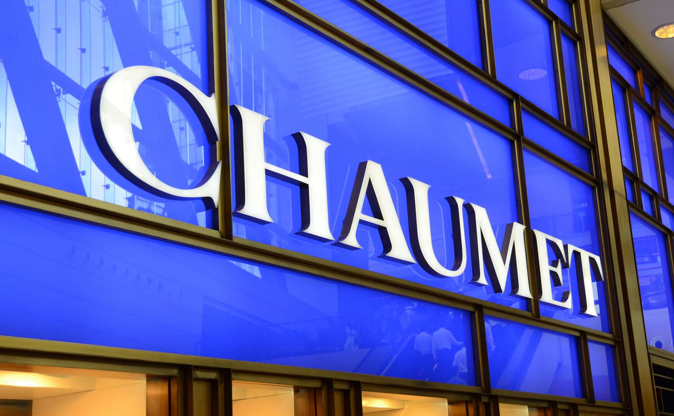 Metal Front Lit Trimless Channel Letters For Chaumet